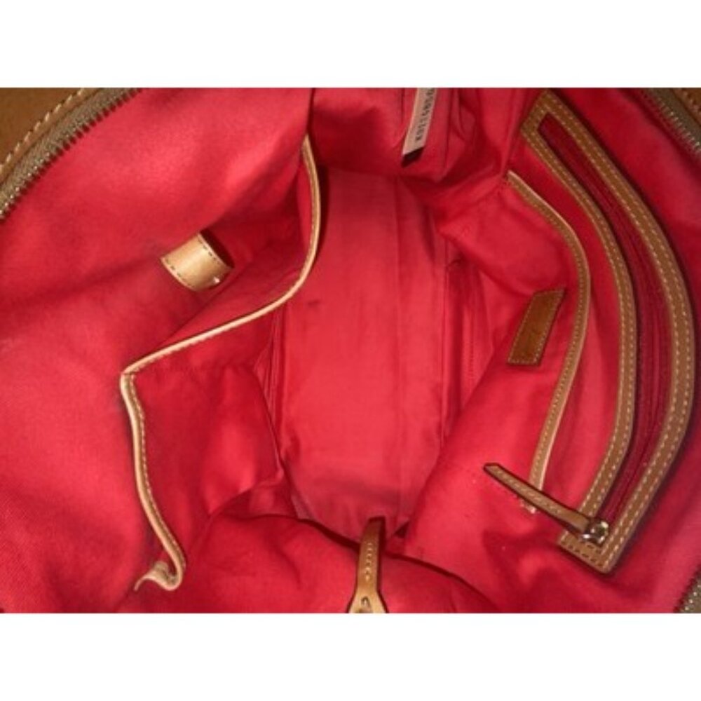 Dooney & Bourke Davis Tassel Shopper Excellent Exterior Clean Versatile LOOK - Picture 7 of 16